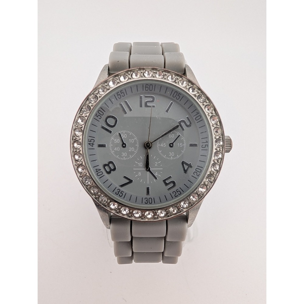 Darice Women's Watch 37mm Case Crystal Bezel Gray Silicone Band- New Battery